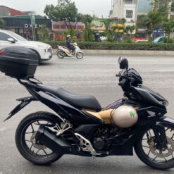 thung sau givi b27nx 27l 16