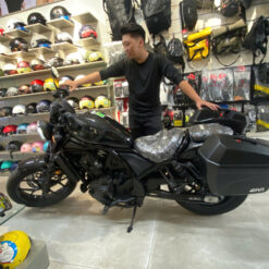 thung hong givi e22 22l 07