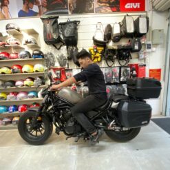 thung hong givi e22 22l 13