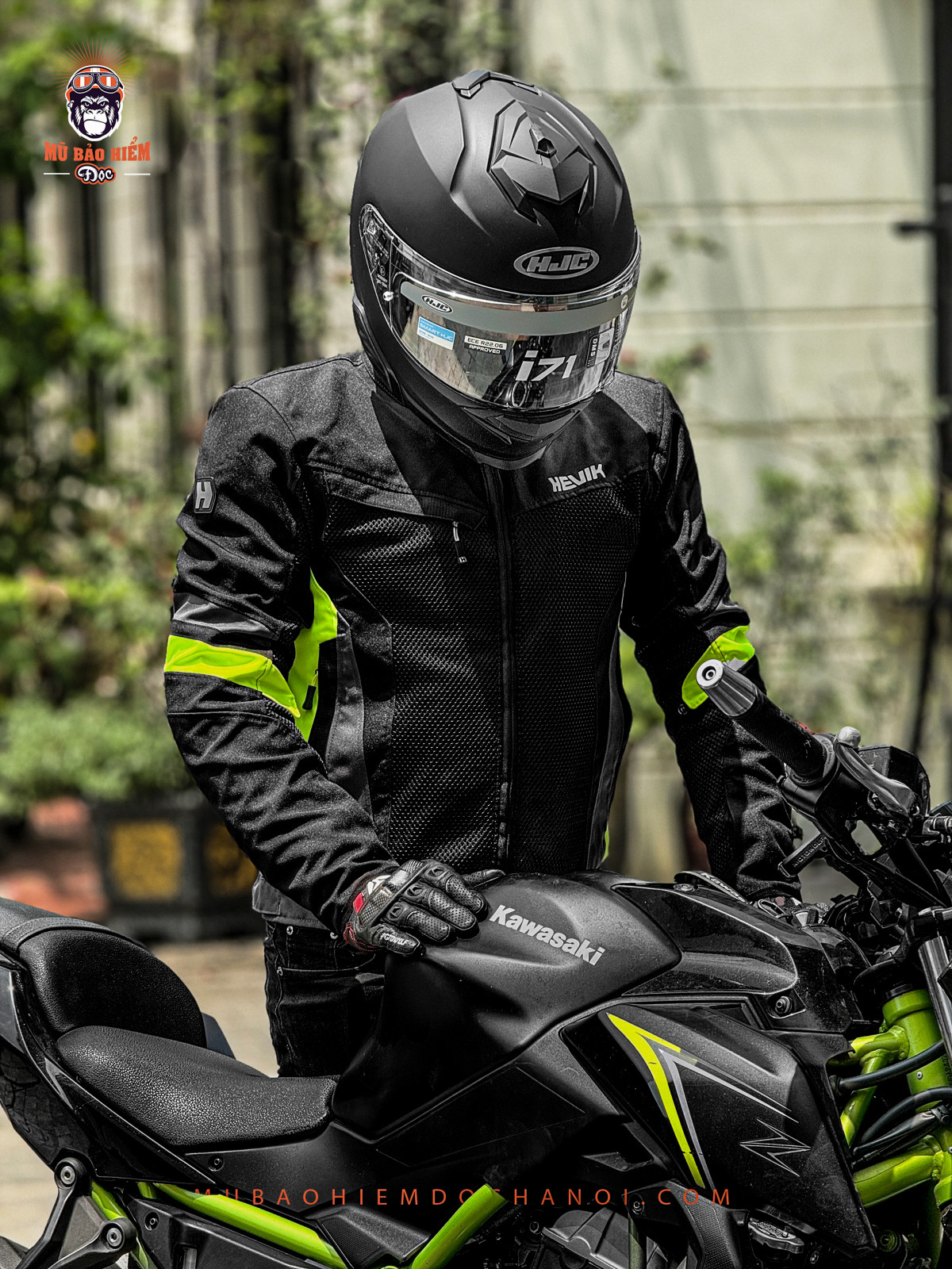 mu bao hiem fullface hjc i71 den nham 004