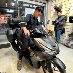 tua lung givi fg be43n thung sau b36e43b45 04