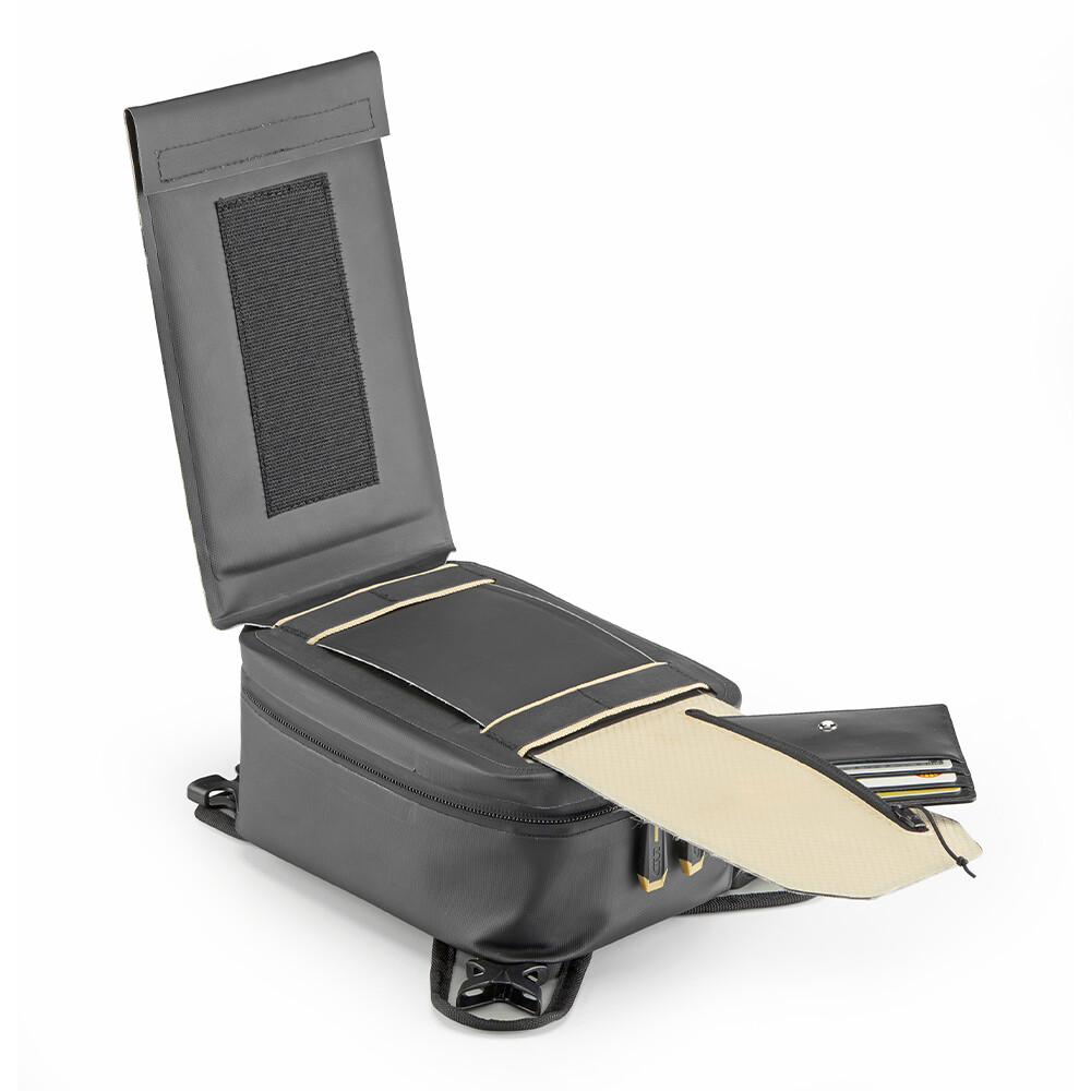 tui binh xang givi canyon grt729 3