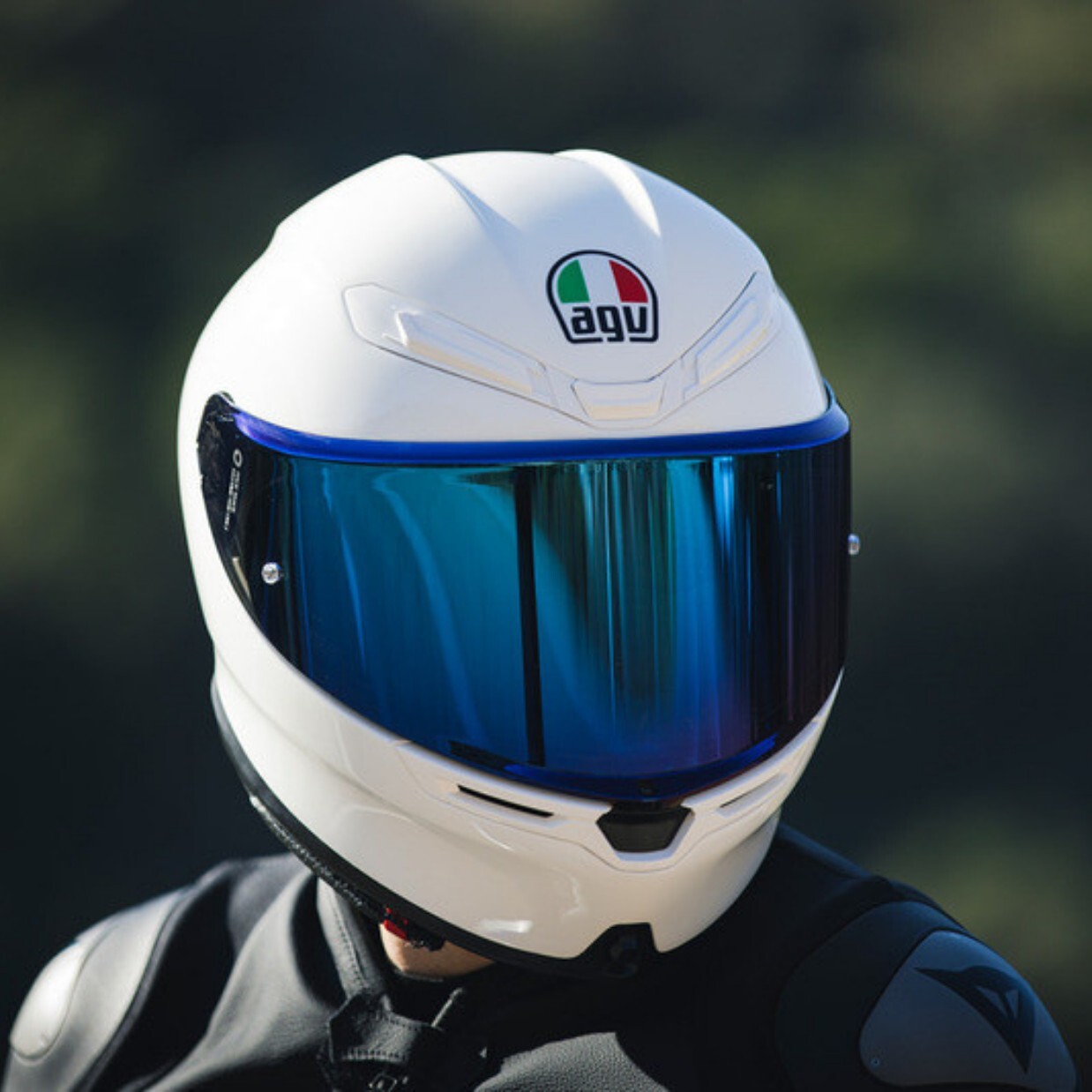 Mũ Bảo Hiểm Fullface AGV K6 S - SOLID WHITE Mũ Bảo Hiểm Fullface AGV K6 S - SOLID WHITE - Hình ảnh 2